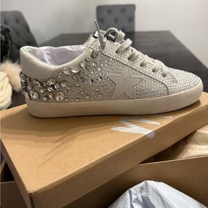 Elegant Crystal-Studded Women's Sneakers